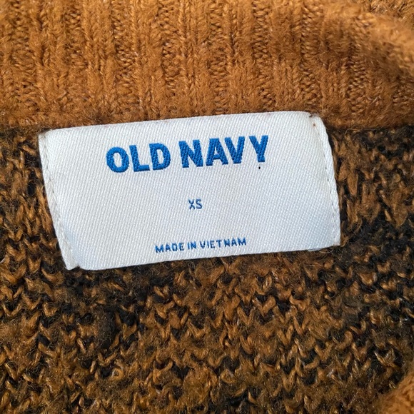 Old Navy cheetah leopard print classic sweater, size XS - Picture 8 of 9